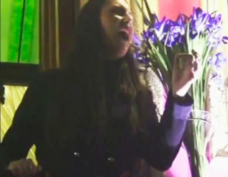 Ana Mar al Cristo de la Buena Muerte por seguiriyas Angustias en la calle Gravina | 2015