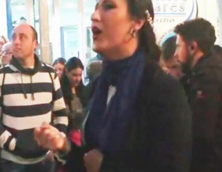 Ana Mar canta a la Virgen de los Ángeles