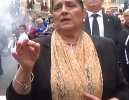 Antonia López a Ntra. Sra. de los Dolores, saeta por Carceleras. | 2019