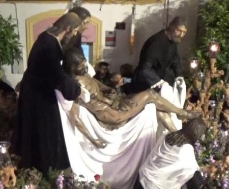 Ana Mar, Rocío Zamora y Eduardo López a la Cofradía de la Caridad saetas por seguirilla | 2019