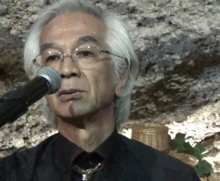 Jiro Yoshikawa & Isako Noguchi sobre la guitarpa y el acordino Farruca