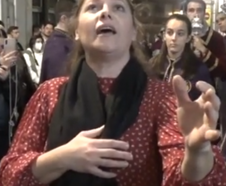 Montse Pérez, aeta por seguiriya a Mª. Stma. de los Desamparados | 2022