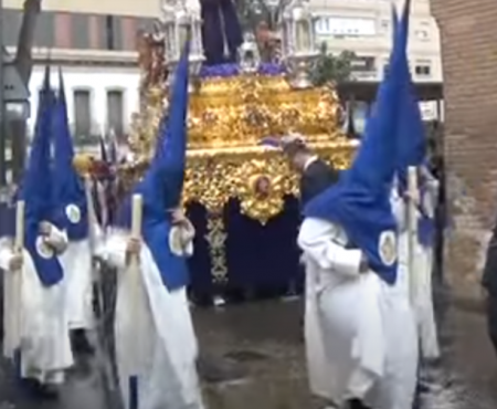 El Jesús cautivo de Medinaceli es sorprendido por la lluvia | 2022