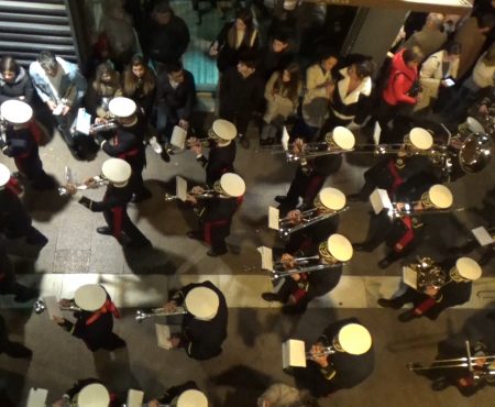 Acompañando al Cristo del Amor  Banda de cornetas y tambores Santa Cruz de Almería | 2024