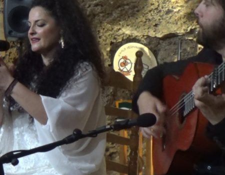 Rocío segura por cantos de Levante, taranta de Almería