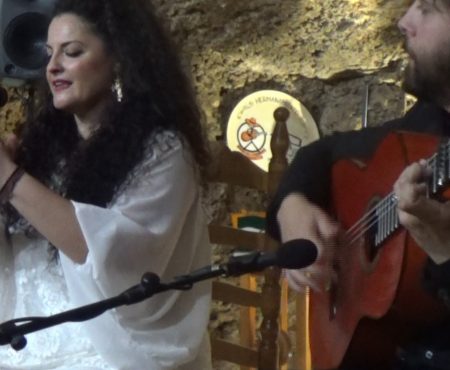 Rocío segura por cantos de Levante, taranta de Almería